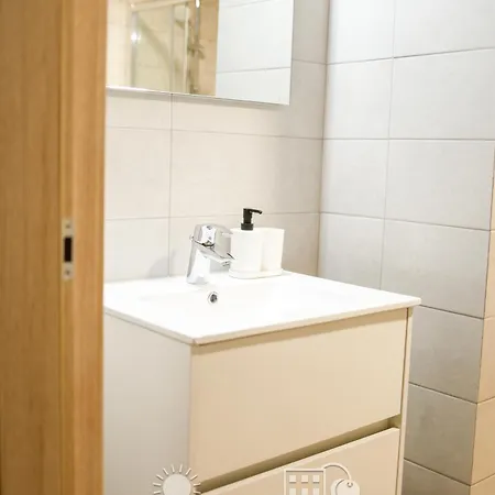 Lejlighed Roapart- De Lux Cu Si Mare La 2 Min De Plaja *