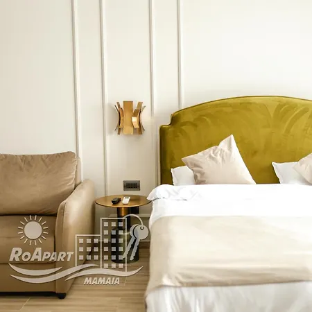 Apartment Roapart- De Lux Cu Si Mare La 2 Min De Plaja Mamaia