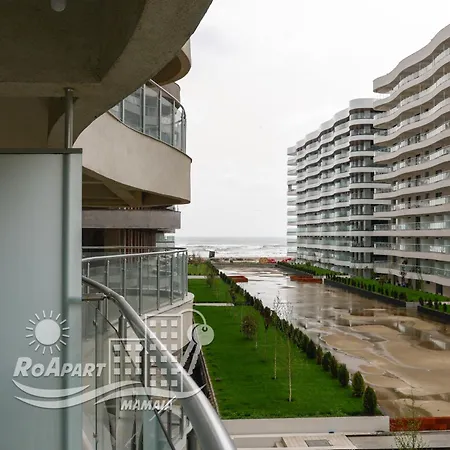 アパート Roapart- De Lux Cu Si Mare La 2 Min De Plaja ママイア