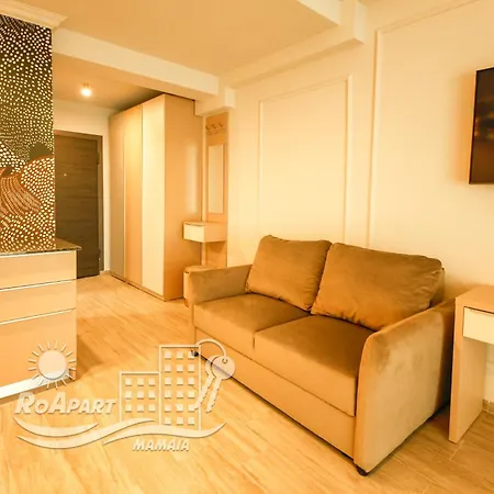 アパート Roapart- De Lux Cu Si Mare La 2 Min De Plaja ママイア