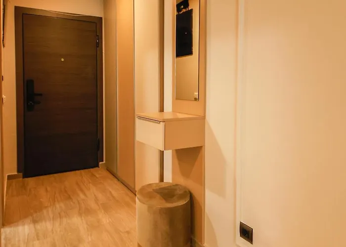 Roapart- De Lux Cu Si Mare La 2 Min De Plaja Mamaia